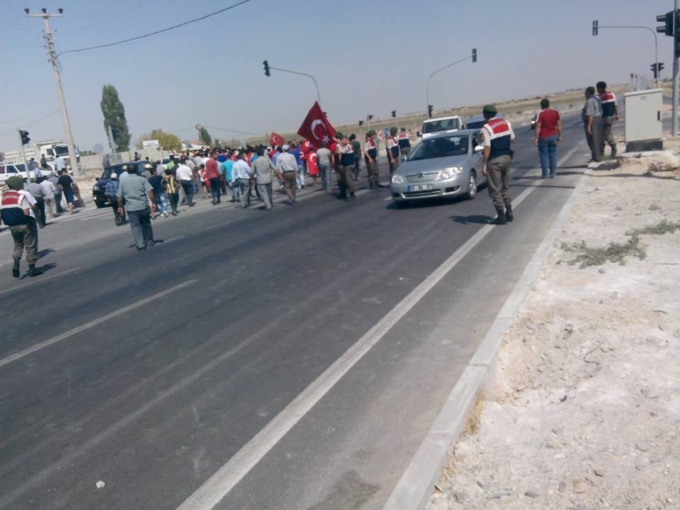 Eşmekaya'da  Bin Kişi Terörü Lanetledi galerisi resim 2