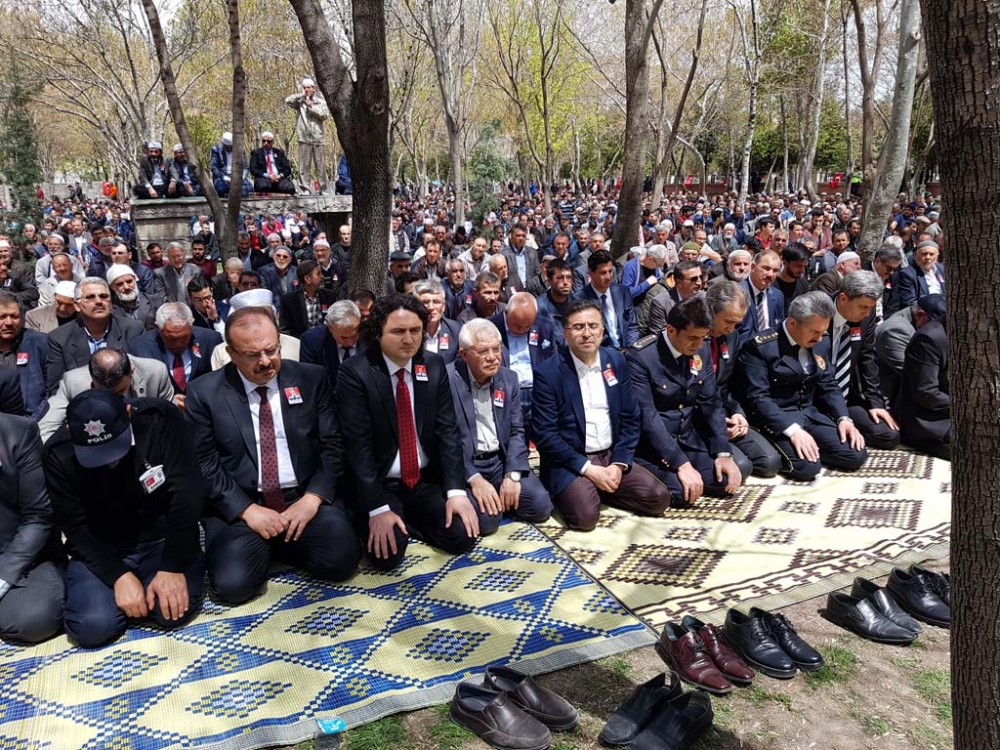 Şehit polis Azam Güdendede son yolculuğuna uğurlandı galerisi resim 15