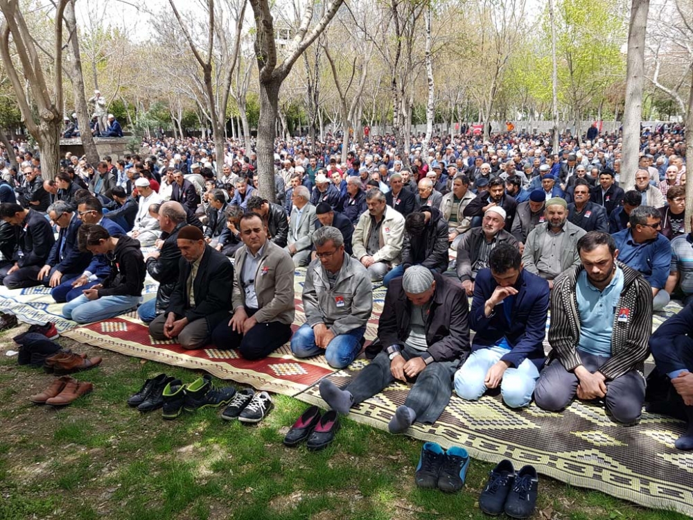 Şehit polis Azam Güdendede son yolculuğuna uğurlandı galerisi resim 4