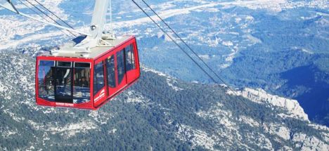 Türkiye'nin ilk toplu taşıma teleferiği!