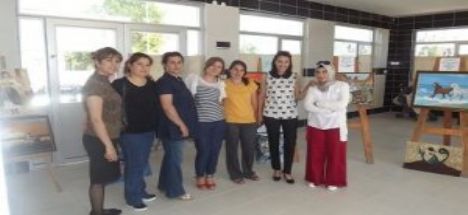 Usta Eller Resim Sergisi Açtı