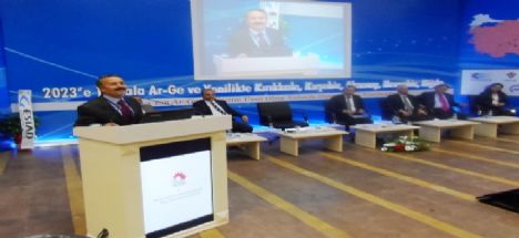 Rektör Acar Kamu – Üniversite – Sanayi İşbirliği Toplantısında Konuştu