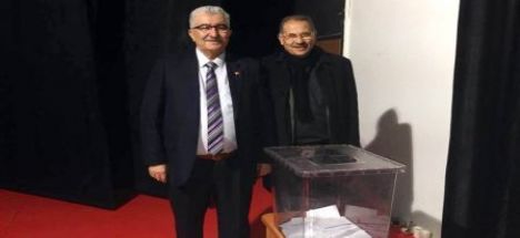 Veysel Öztürk yeniden güven tazeleyerek 5.kez başkan oldu