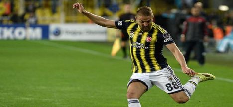 Caner'de imza parası krizi