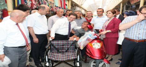 Başkan Yazgı, Engelli Vatandaşı Sevindirdi