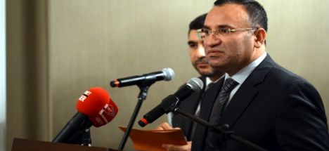 Bakan Bozdağ zabıt katibi adaylarına müjdeyi verdi işte o tarih!