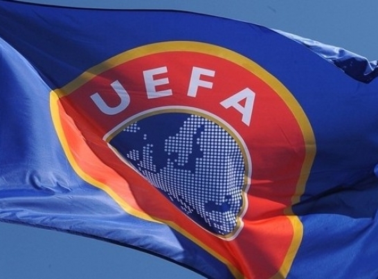 Tarihi şampiyonluk UEFA'nın manşetinde!