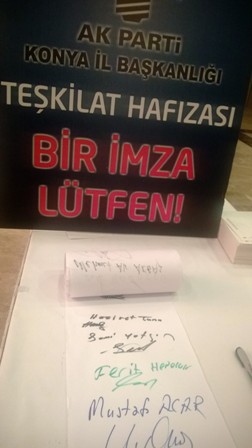 AK Parti hafızası için imza...