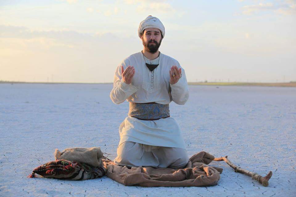 Somuncubaba Akgöl’de Namaz Kıldı.