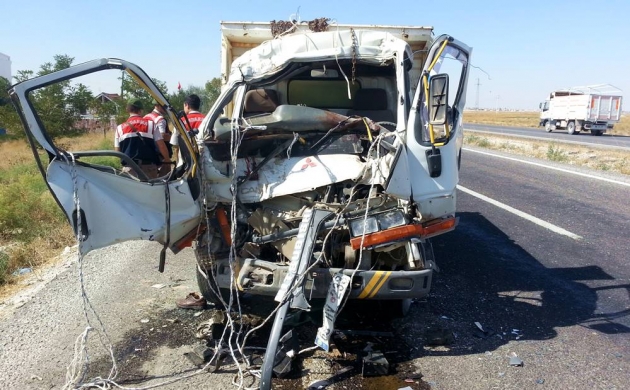 Yine Aksaray Konya Yolu 1 Ölü  1 Yaralı