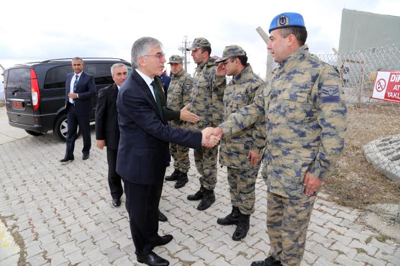 Aksaray Valisi Şeref Ataklı Hava Radar Kıta Komutanlığını ziyaret etti
