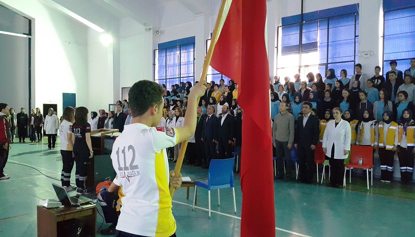 Geleceğin Acil Tıp Teknisyenleri  Günlerini  Kutlandılar