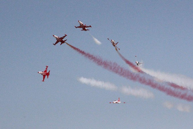 Türk Yıldızları Hıdırellez'de Aksaray’da büyüleyecek