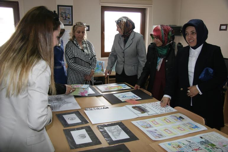 Kadın Platformu Necmiye Mehmet Yazıcı Mesleki ve Teknik Anadolu Lisesini ziyaret etti