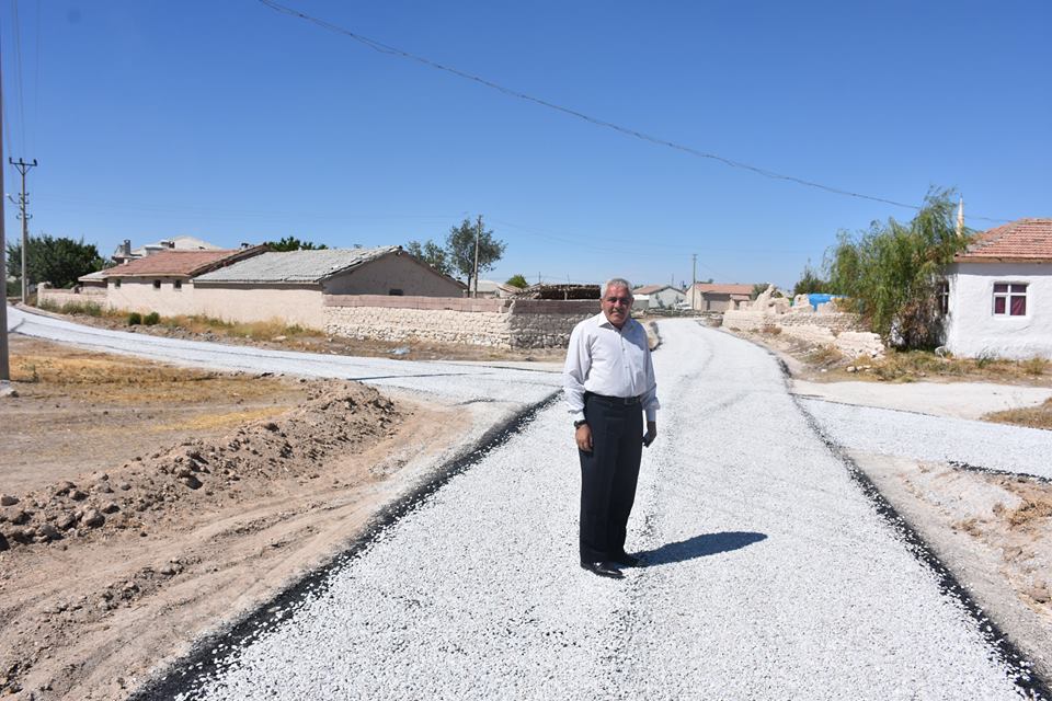 Başkan Alçay Ortakuyu yayla içi asfalt çalışmalarını yerinde inceledi