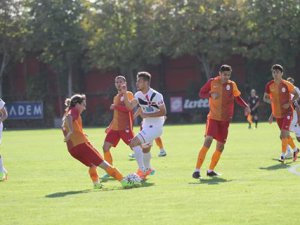 Eskilli futbolcudan Galatasaray'a 2 gol