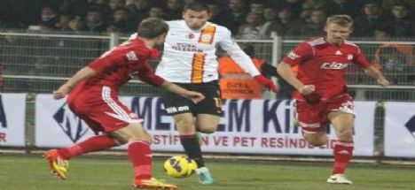 Cimbom derbiye hazır!