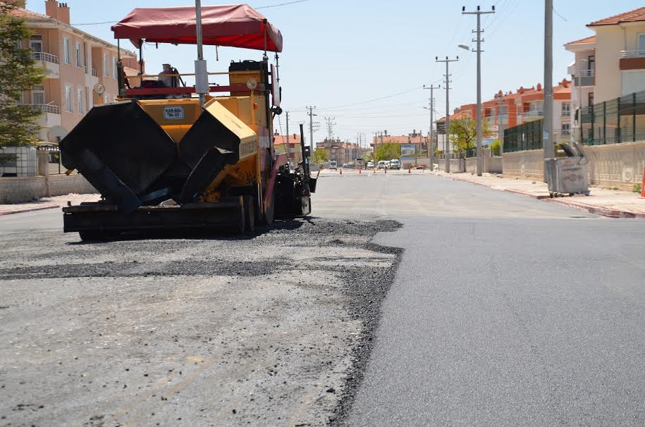 Karatay'da Asfalt Seferberliği