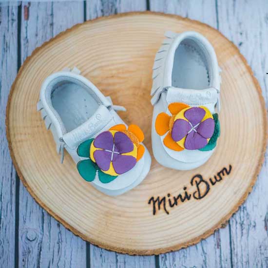 Bebeklerde Ayak Sağlığı İçin İlk Adım Ayakkabısı Neden Önemlidir?