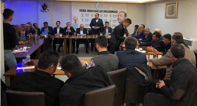 Eskil AK Parti Teşkilatı Köy ve Mahalle Muhtarları İstişare Toplantısı Yaptı