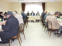 Karatay Belediyesi’nden Emeklilere Teşekkür Yemeği