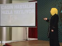 "Teknoloji Sanal Bir Dünyaya Hapsediyor"